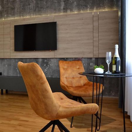 Elite Central Suites Скопие Екстериор снимка