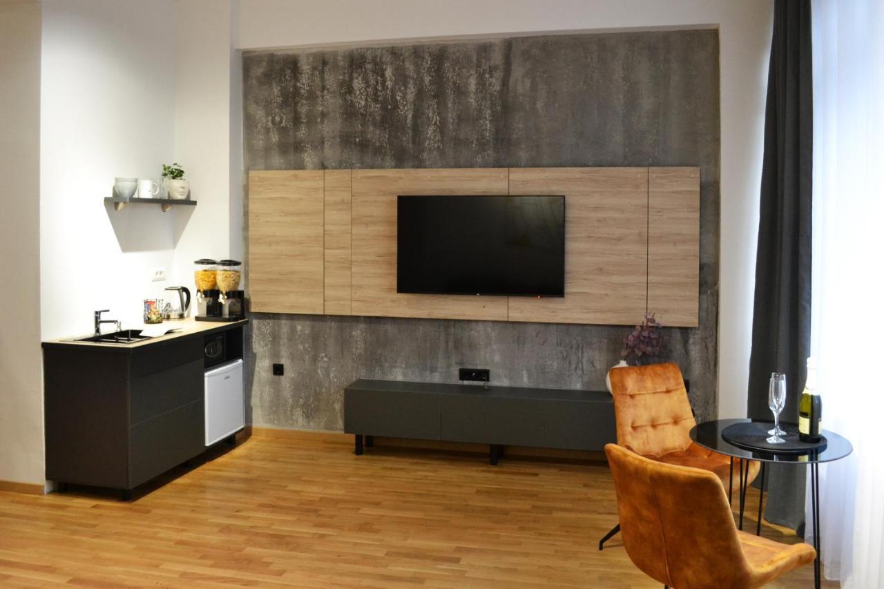 Elite Central Suites Скопие Екстериор снимка