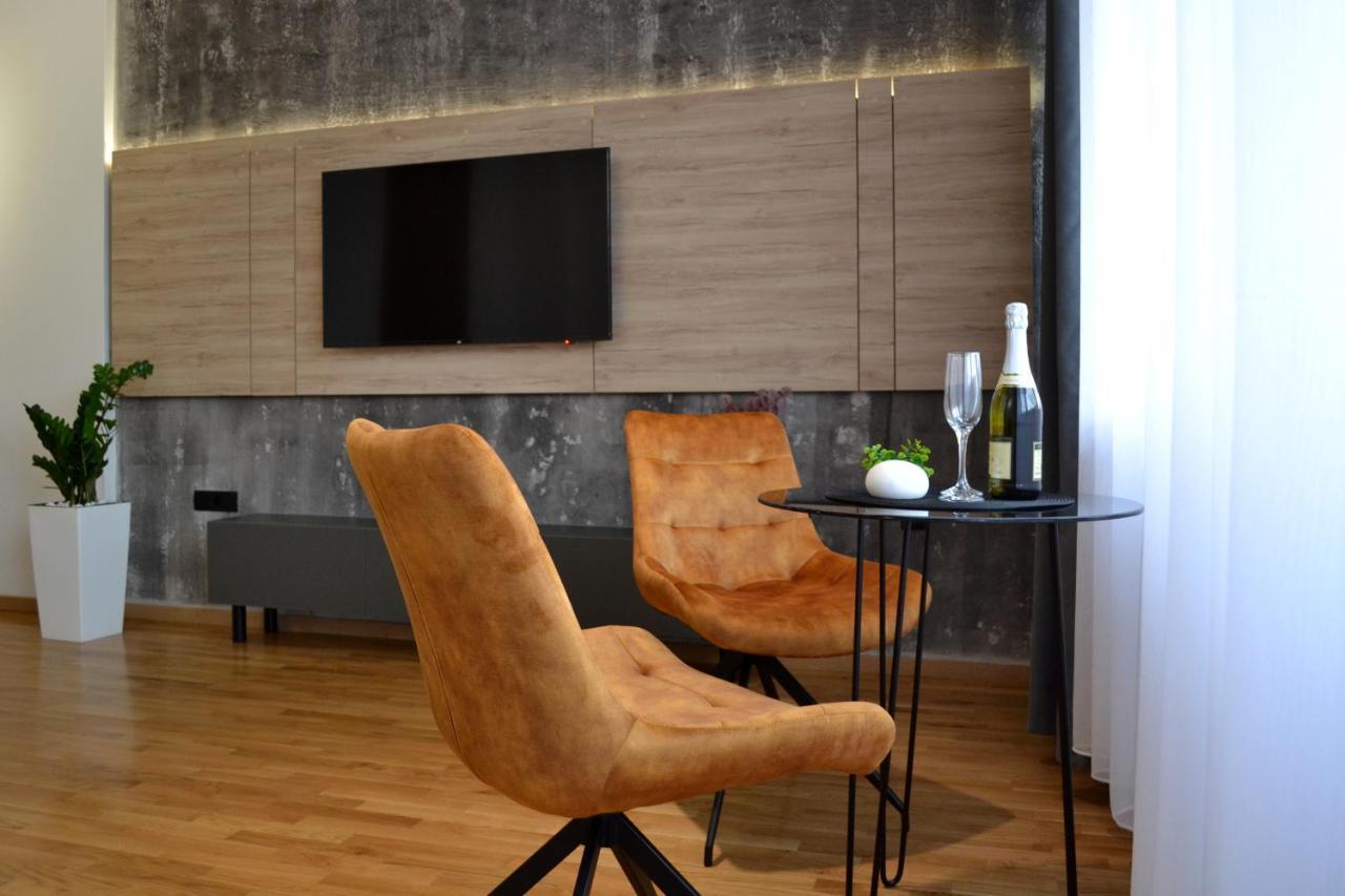 Elite Central Suites Скопие Екстериор снимка
