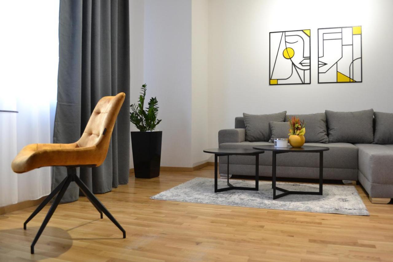 Elite Central Suites Скопие Екстериор снимка
