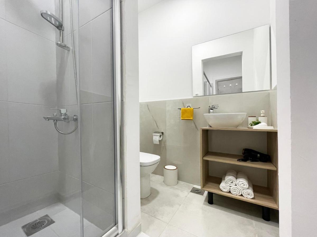 Elite Central Suites Скопие Екстериор снимка