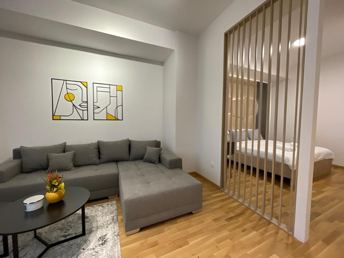 Elite Central Suites Скопие Екстериор снимка