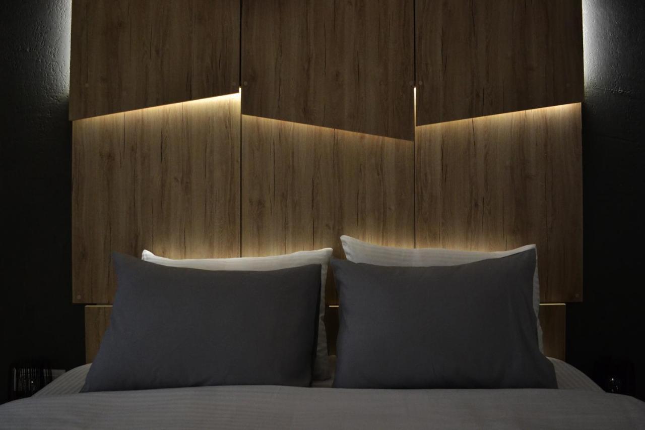 Elite Central Suites Скопие Екстериор снимка